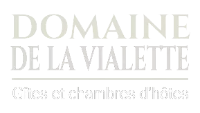 Domaine de la Vialette en Lozère Causse de Sauveterre